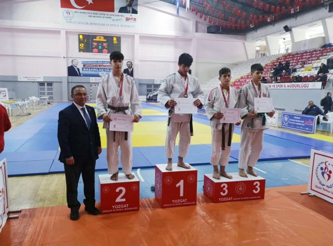 Yunusemreli Yıldız Judocular Yozgat’tan 3 Madalya İle Döndü