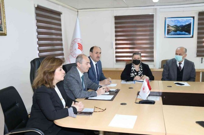 Adana’da Ki Zirai Don Olaylarının Tarımsal Üretime Zararı Değerlendirildi