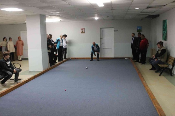 Huzurevi Sakinleri Bocce İle Eğlendi
