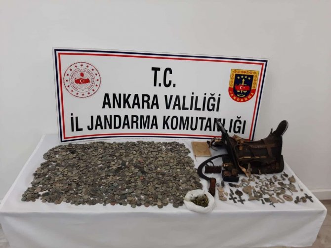 Başkent’te 4 Bin 886 Sikke Ve 110 Tarihi Obje Ele Geçirildi