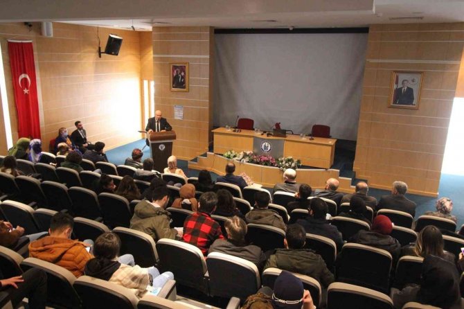 Başkan Pekmezci Üniversite Öğrencileri İle Bir Araya Geldi