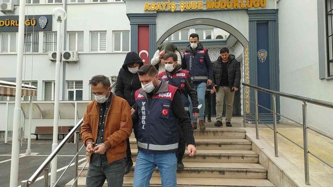 Bursa’da Sahte Savcılardan 28 Bin Euro’luk Vurgun