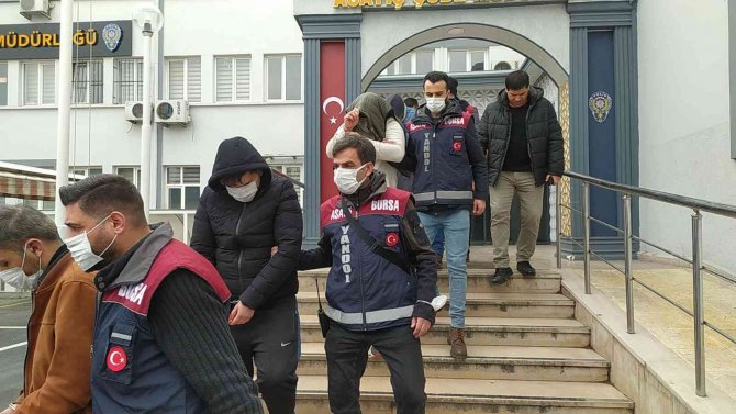 Bursa’da Sahte Savcılardan 28 Bin Euro’luk Vurgun