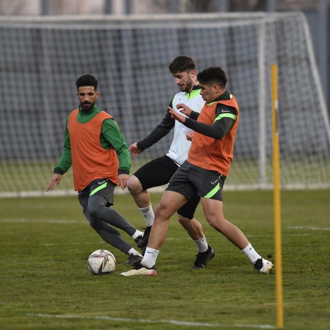 Bursaspor’da Keçiörengücü Maçı Hazırlıkları Başladı