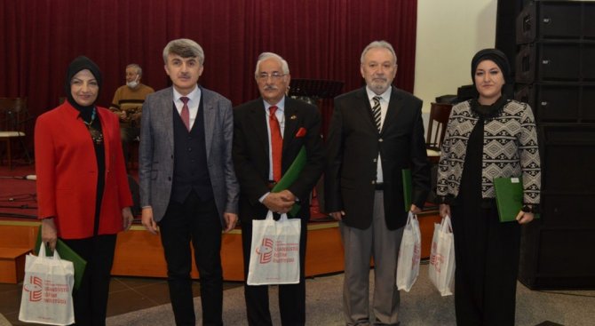 Dpü, 18 Dalda 66 Sanatçıyı Onurlandırıldı