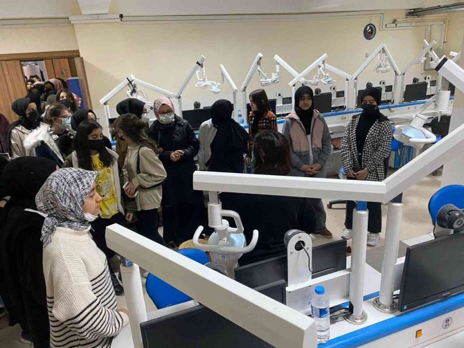 Fırat Üniversitesi, Lise Öğrencilerini Ağırladı