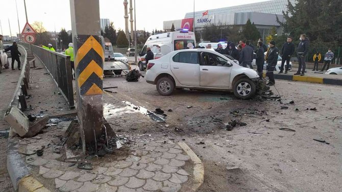 Sürücünün Öldüğü Feci Kaza Güvenlik Kamerasında