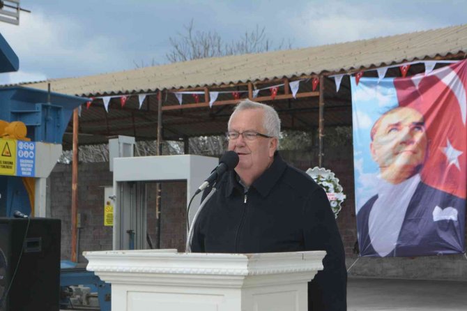 Gömeç’te Kilit Parke Taş Beton Blok Üretim Tesisi Hizmete Girdi