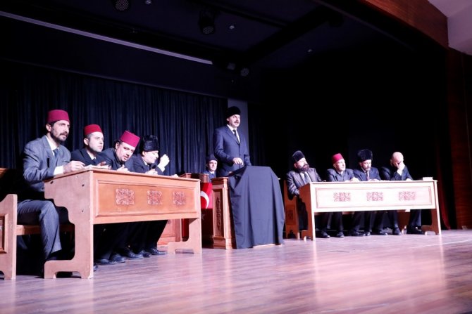 İ̇negöl’de 6 Günlük Tiyatro Festivali Başladı