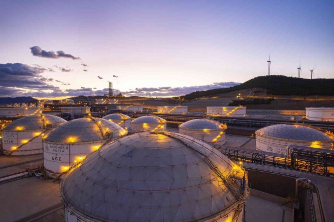 Star Rafineri Ve Socar Petrol Ticaret’e ‘İ̇hracatın Yıldızı’ Ödülü