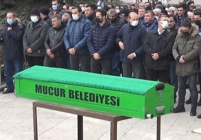 Kalbine Yenik Düşen İşçi Toprağa Verildi