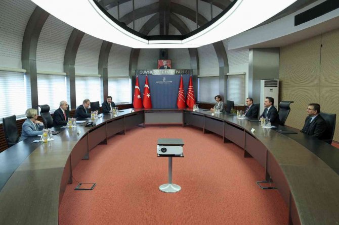 Kemal Kılıçdaroğlu, Deva Partisi Genel Başkanı Babacan’ı Kabul Etti