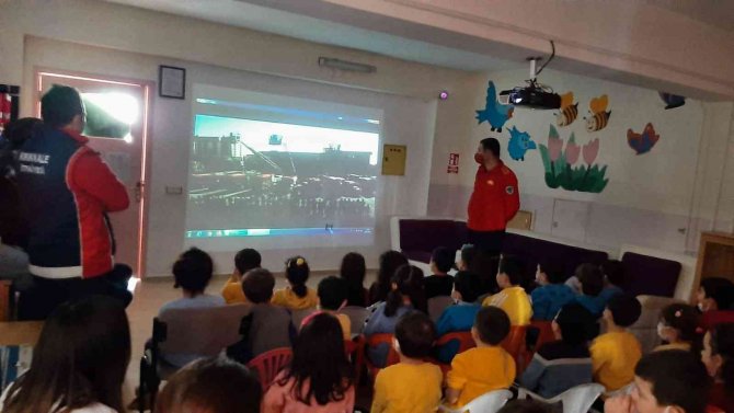 Kırıkkale Belediyesi İ̇tfaiyesinden Öğrencilere Eğitim