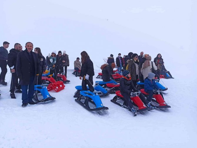 2 Bin Rakımlı Çambaşı Yaylası’nda Orman Haftası Kutlandı