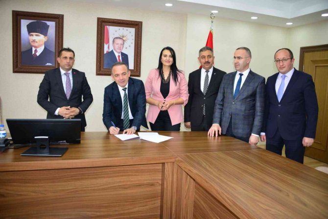 ’’Köyümde Yaşamak İ̇çin Bir Sürü Nedenim Var" Projesi İçin Protokol İmza Töreni Yapıldı