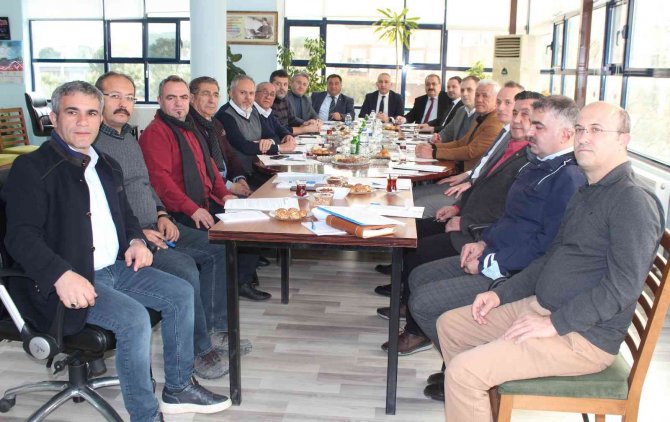 Üzümde Kalitenin Artırılması İçin Toplandılar