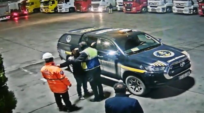 Fetö Zanlıları Mersin Limanı’ndan Yurt Dışına Kaçmaya Çalışırken Yakalandı