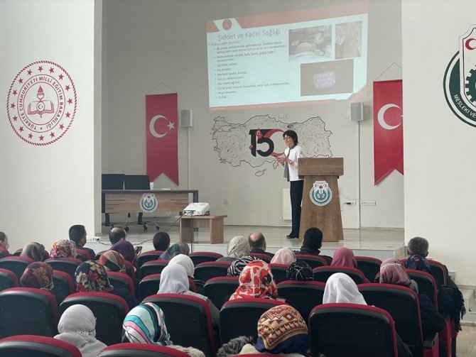 Acıgöl’de ’Kadına Yönelik Şiddetle Mücadele’ Semineri Düzenlendi