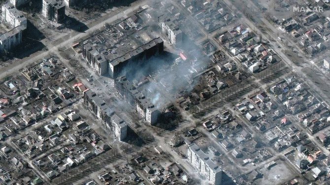 Rusya’nın Saldırısı Altındaki Mariupol Havadan Görüntülendi