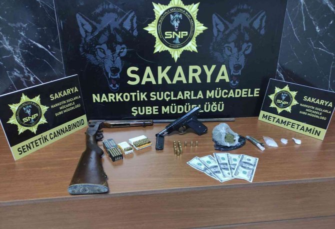 Sakarya’da 3 İlçede Uyuşturucu Operasyonu: 8 Gözaltı