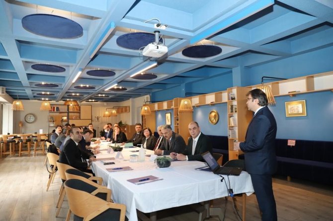 Bakan Yardımcısı Kacır, Eskişehir Model Fabrika’yı Ziyaret Etti