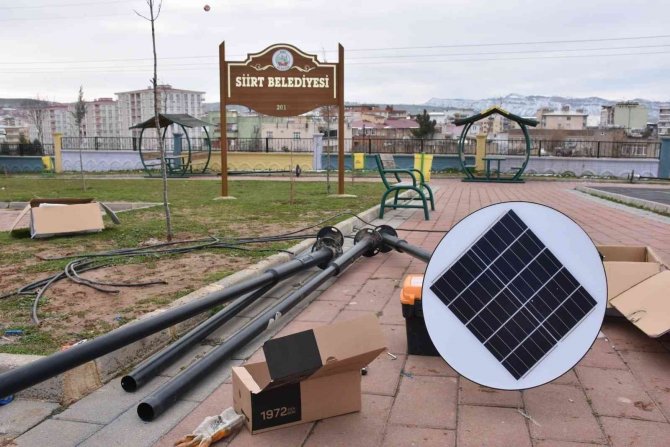 Siirt’te Parklar Güneş Enerjisiyle Aydınlanacak