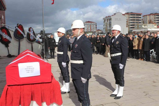 Görevde Kalp Krizi Geçiren Polisin Naaşı Antalya’ya Gönderildi