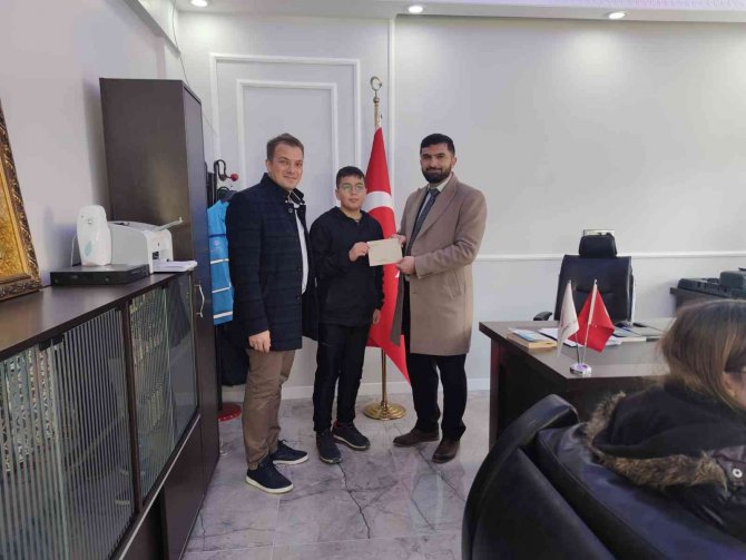 Türkeli’de Derece Alan Öğrenciler Ödüllendirildi