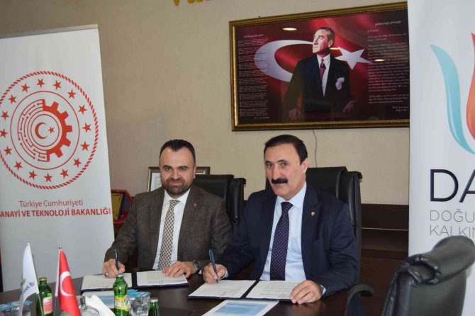 Başkan Süer: “Bölgemiz İçin Katma Değerli Projeler Üretiyoruz”