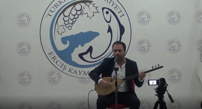 Erciş’te Aşıklar Buluşması