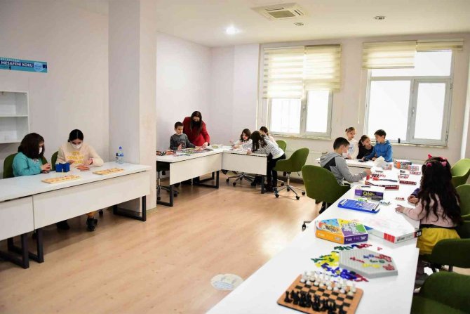 Yıldırımlı Çocuklar Eğlenirken Öğreniyor