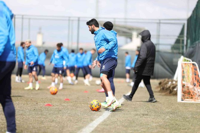 Afyonspor Zorlu Karşılamanın Hazırlıklarını Sürdürüyor