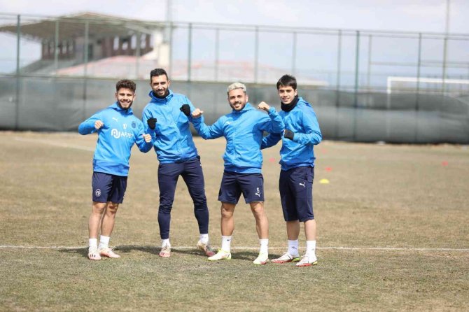 Afyonspor Zorlu Karşılamanın Hazırlıklarını Sürdürüyor
