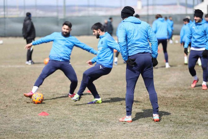 Afyonspor Zorlu Karşılamanın Hazırlıklarını Sürdürüyor