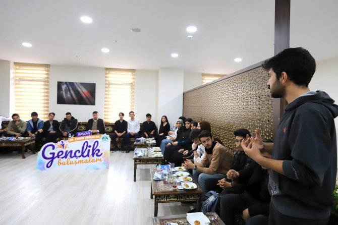 İ̇deathon Yarışmasının Kazananları Gençlik Buluşmasında Ödüllendirildi