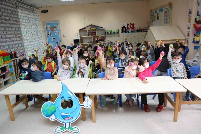 Kreş Öğrencilerine Suyun Önemi Anlatıldı