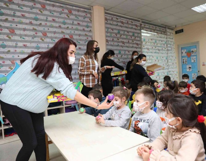 Kreş Öğrencilerine Suyun Önemi Anlatıldı