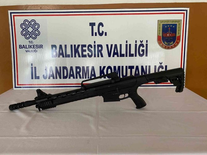 Balıkesir’de Huzur Operasyonu: 49 Gözaltı