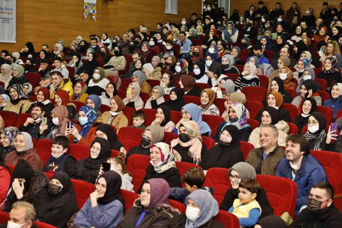 Bekir Develi İle ‘Bizim Hikâyemiz’ Sultangazililerle Buluştu