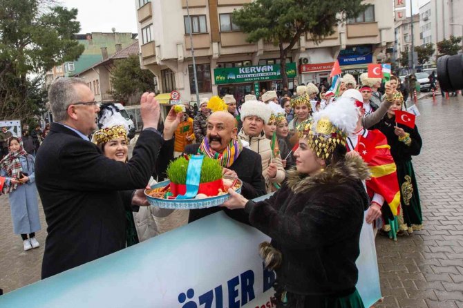 Nevruz Ateşi Tüm Bursa’yı Isıtıyor