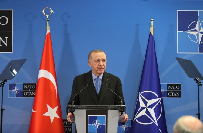 Cumhurbaşkanı Erdoğan: “Savaşın Bir An Önce Sona Erdirilmesi İçin Rusya Ve Ukrayna İle Yoğun Temas Halindeyiz”