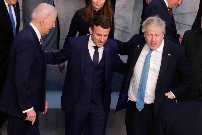 Erdoğan, Nato Liderler Zirvesi’nde Aile Fotoğrafı Çekimine Katıldı