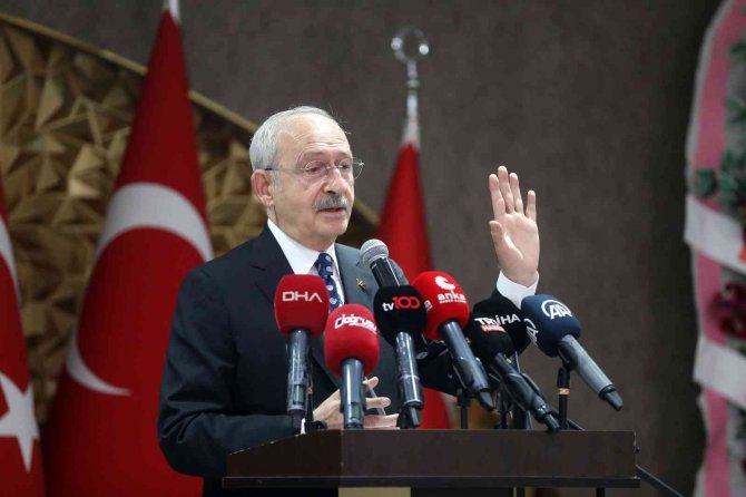 Chp Lideri Kılıçdaroğlu: “Amirallere Tek Tek Ulaşıp O Bildiriyi Yayımladıkları İçin Teşekkür Edilmesi Gerekiyor”
