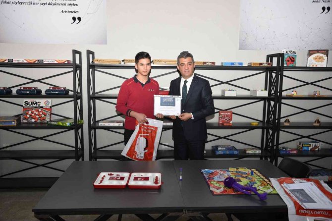 Denizlili Öğrencilerden Şampiyonada Önemli Başarı