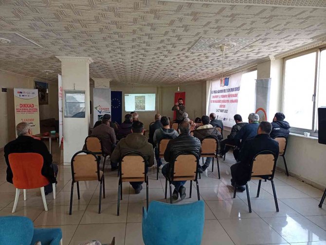 Di̇kkad’dan Çiftçilere Aşılama Eğitimi