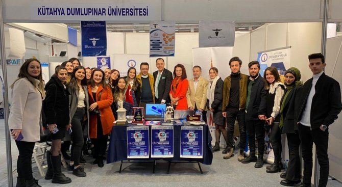 Dpü Ege Bölgesi Kariyer Fuarı’nda