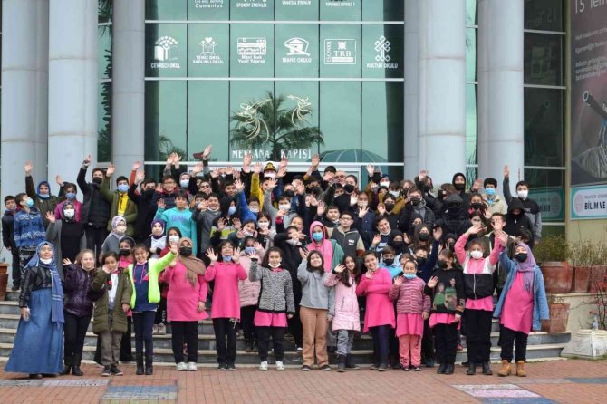 Edremit’te Sahil Güvenlik Ve Sat Komandoları Öğrencilere Mesleklerini Anlattı