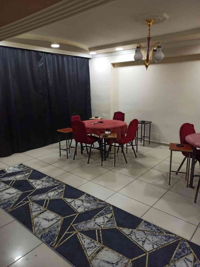 Siirt’te Kadın Kuaförüne Kumar Baskını