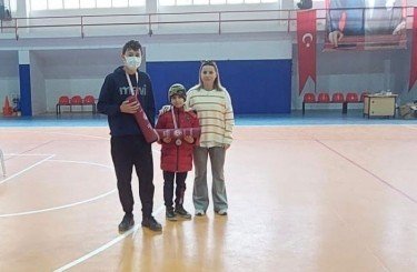 Emet’te Satranç Turnuvası