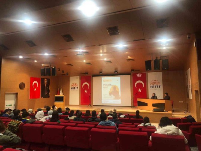 Hitit Üniversitesi’nde “Küresel Çağda Anadolu Müziğinin Geleceği" Konferansı
